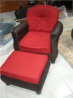 Wicker Chair 35 x 36 x 36 & Ottoman 14 x 21 x 25