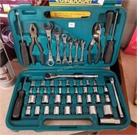 Bench Top Tool Set Sockets Pliers Wrenches Drivers