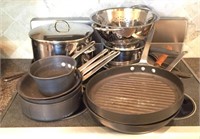Cast Iron & Aluminum Cookware