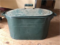 Vintage metal boiler/tub with handles and lid