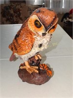 Battery operated owl figure