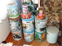 12 Assorted tin cans