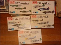 5 Profile Series model planes 1:72 scale - P-51D