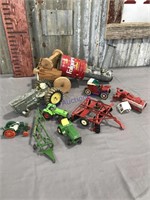 Assorted toys, missing parts