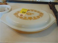 Pyrex 1 quart relish dish in butterfly gold