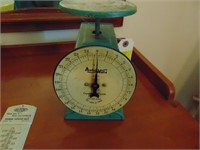 AutoWate antique kitchen scale