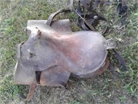 Vintage English horse saddle