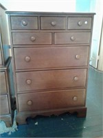 Willett chest of drawers