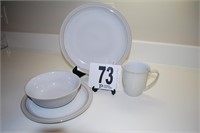 4 Piece Place Setting: Denby (made in England)