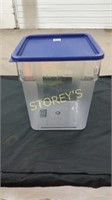 New 18qrt Food Container w/ Lid