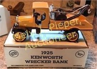 1925 Kentwoth Wrecker Bank