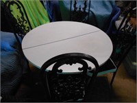 Round Iron Base Table with 4 Chairs