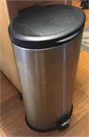 STAINLESS TRASH CAN