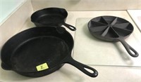 (3) CAST IRON PANS: #10 GRISWOLD FRYING PAN,