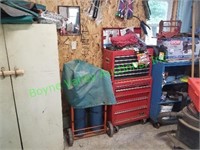 lots of garage tools