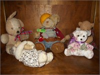 5 Old Stuffed Bears 1 Talks