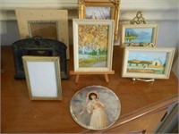 Lot of 8 Small Pictures in Tiny frames