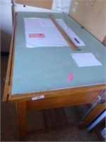 Drafting table