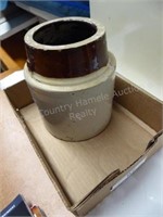 Stoneware item