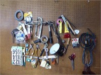 Contents of peg board