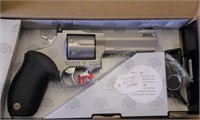 Taurus M627CP4SSM 357 7-Shot Revolver,