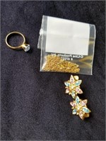 Cute set of princess jewelry with clipon earrings