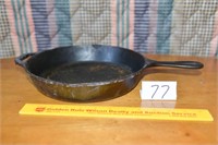 Cast Iron Lodge Skillet - 10" Diam