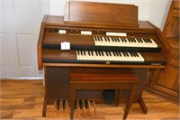 Baldwin Electric Organ - 46" Long