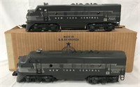 Double Boxed Lionel 2344 NYC F3 AA Diesels