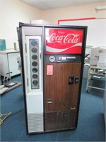 Coca Cola Vending Machine