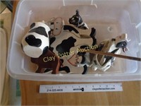 Cow Decors in Tote with Lid