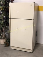 Older 22 Cubic Foot Whirlpool Refrigerator