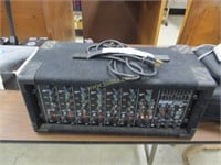Yorkville 8 Channel Power mixer MP8.