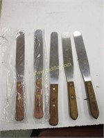 (5) Icing Spreaders, 12 1/2".