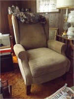 LANE BROWN UPHOLSTERED RECLINING LOUNGE CHAIR