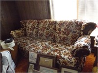 FLORAL PRINT COUCH APROX 90" LONG