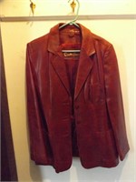 COUNTRY PACER LEATHER JACKET SIZE 14