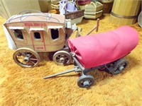 MODEL STAGE COACH AND COVERED WAGON