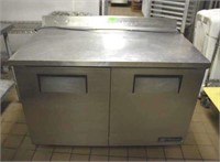 PREP TABLE WITH REFRIGERATOR