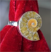 Sterling Silver Ring w/ Ammonite Fossil