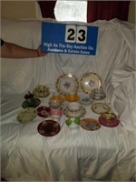 Estate lot of cups and saucers