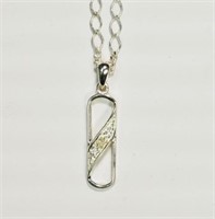 STERLING SILVER PENDANT WITH STERLING SILVER CHAIN
