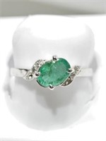 10K WHITE GOLD EMERALD (1.30CT) AND 6