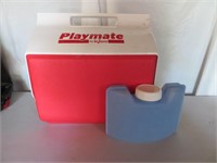 Igloo Playmate with canteen