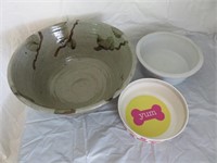 Heavy clay mixing bowl