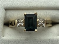 10k Yellow Gold Ring with Stones