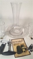 Glass wine diffuser, 2 plastic wine glasses and