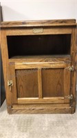 Vintage Oak TV/Microwave stand with swivel top,
