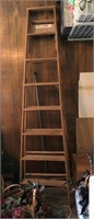 8' wooden step ladder