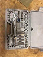 SEARS CRAFTSMAN 1/4 and 3/8 IN SOCKET SET WITH
